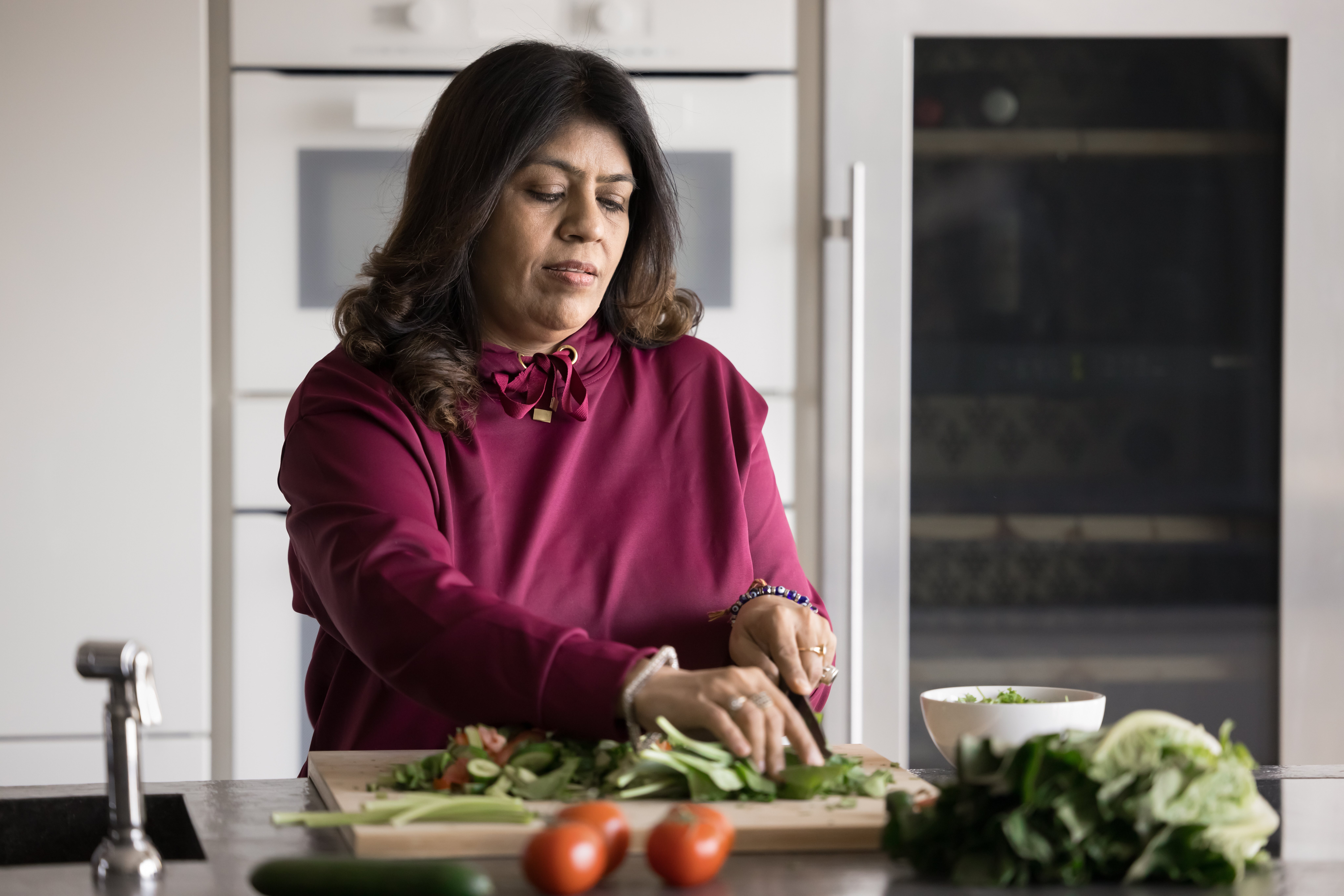 Menopause Diet: woman making a healthy meal