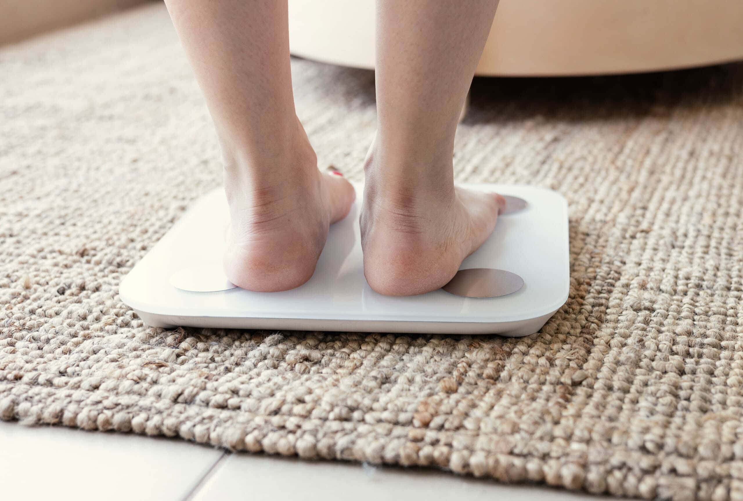 Rapid Weight Loss - image of weighing scales